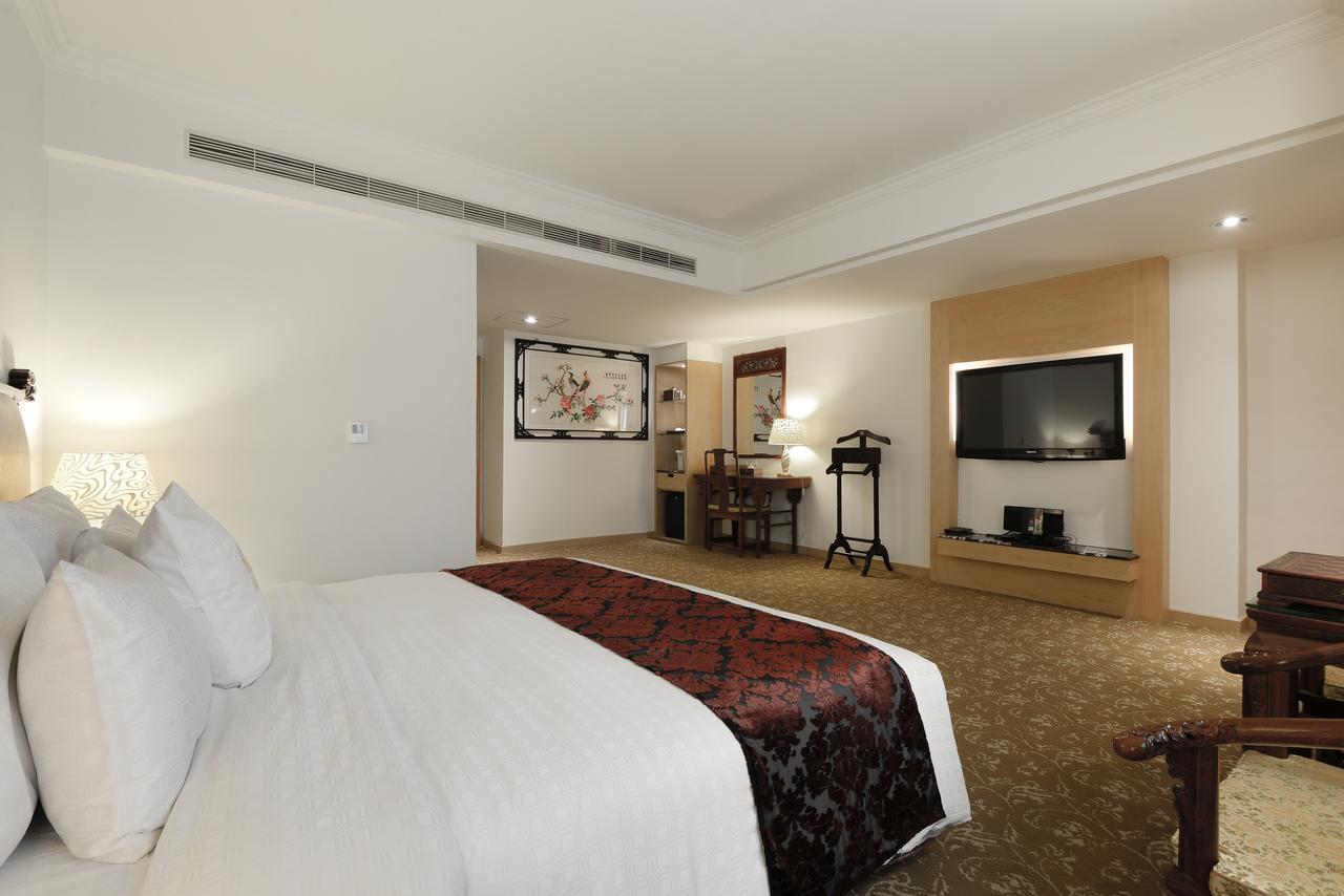 Hotel Sunshine Гаосюн Экстерьер фото